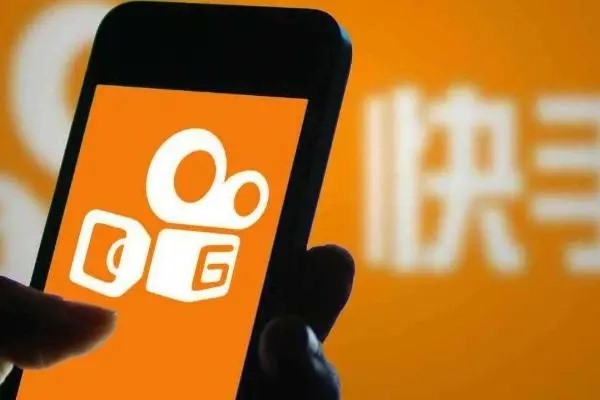 快手上一人变多人是视频怎么弄的？